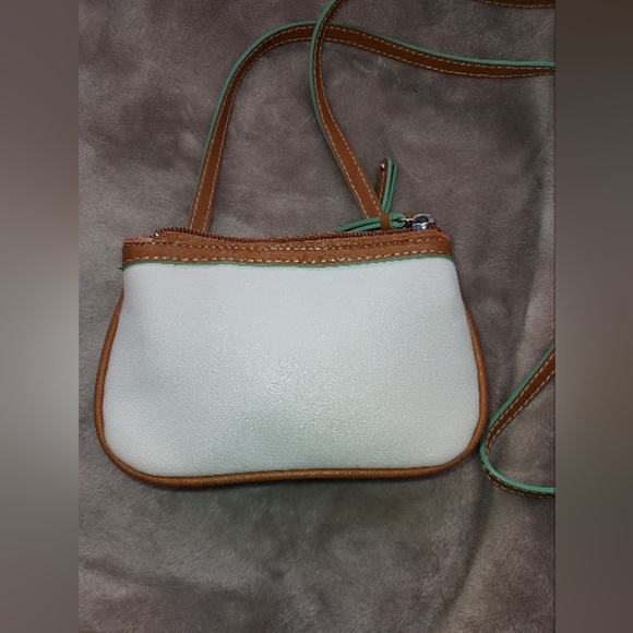 Nine west mini white crossbody - Picture 3 of 8
